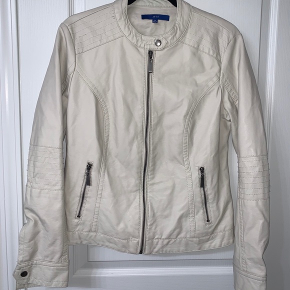 Apt. 9 Jackets & Blazers - Apt. 9 cream faux leather jacket women’s Medium